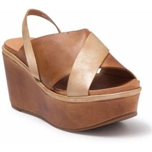 Women’s two tone platform Antelope 443 sandals